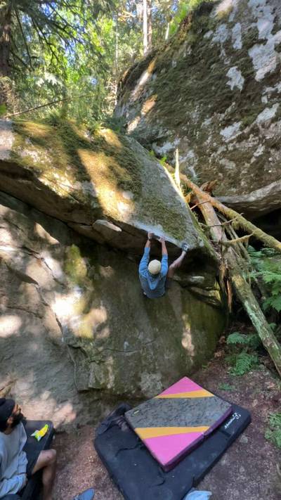 Lost World Mantel v7, Squamish - Beta Video from PebbleWrangler