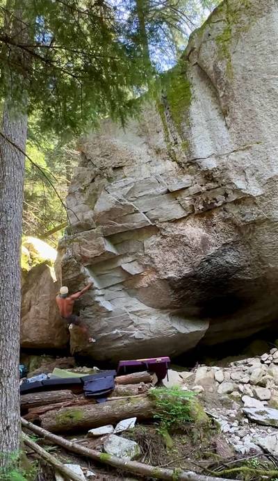 King for a Day v5, Squamish - Beta Video from PebbleWrangler