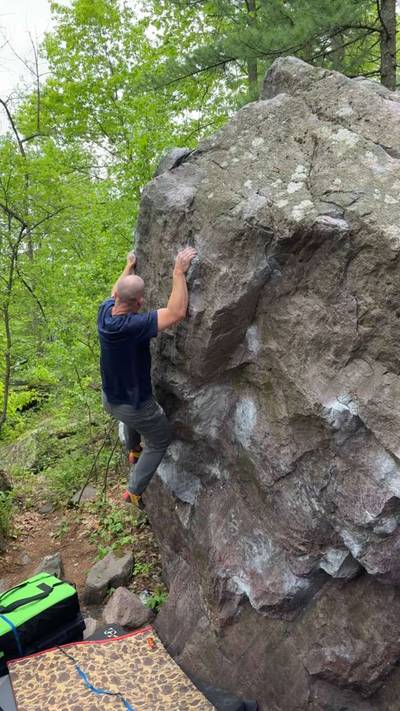 P.Stachio v4, Devil's Lake - Beta Video from LuchaClimbre