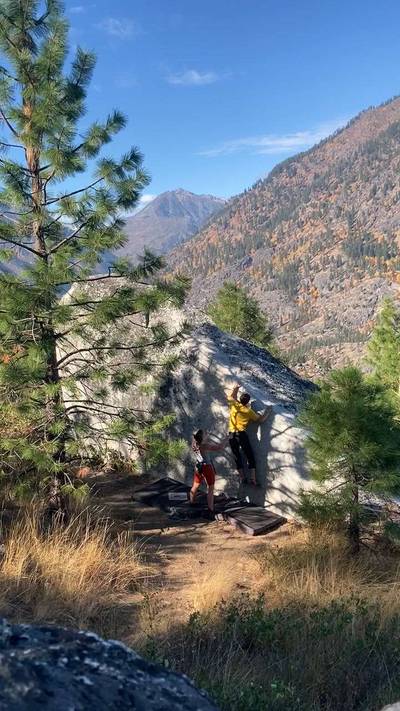 Andy's Arete v4, Leavenworth - Beta Video from weeniehutjunior