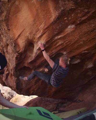 Pink Lady v6, Moe's Valley - Beta Video from sdgrasz