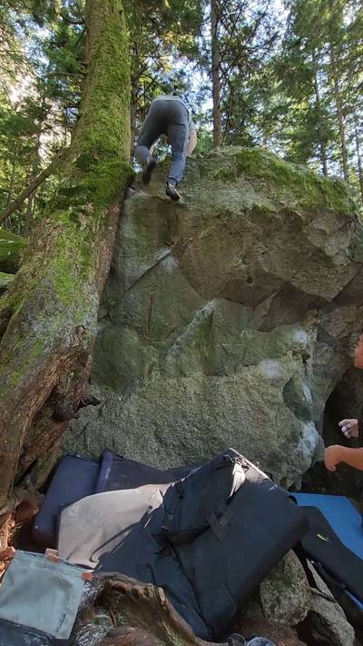 Gastonomical v5, Squamish - Beta Video from CarsonClimbs