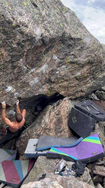 Windy in a Basket aka Audridge Problem v7, Rocky Mountain National Park - Beta Video from john_byjohn