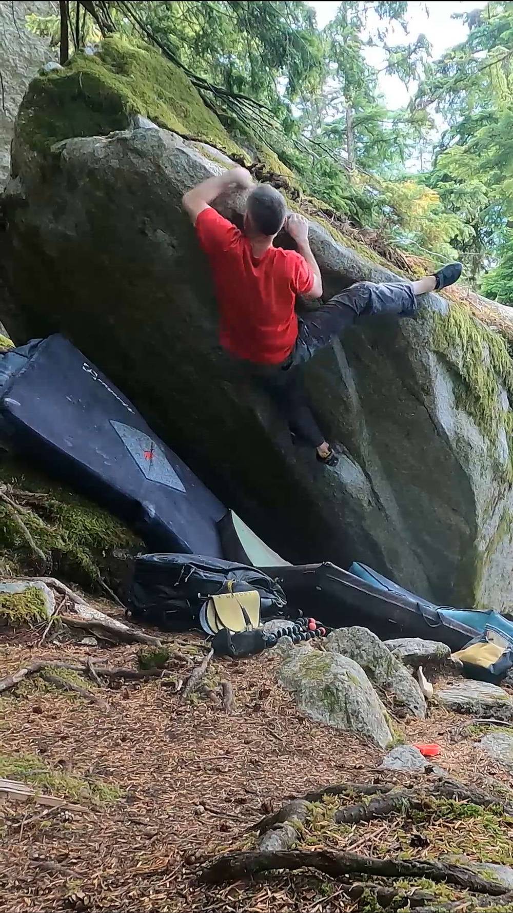 Sticky Wicket v5, Squamish - Beta Video from AllTheV4s