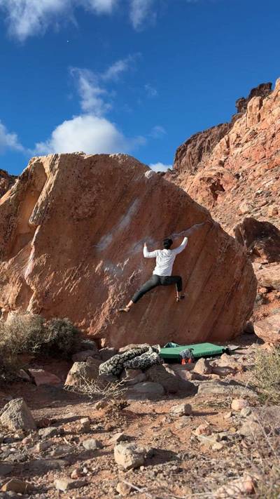 Sorange Traverse v3, Red Rock - Beta Video from cc.climbs.rocks