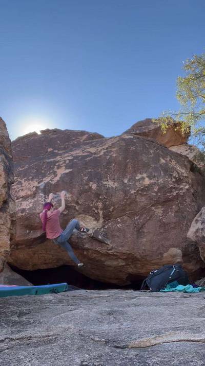 Girls of Texas v5, Hueco Tanks - Beta Video from JoanieMars