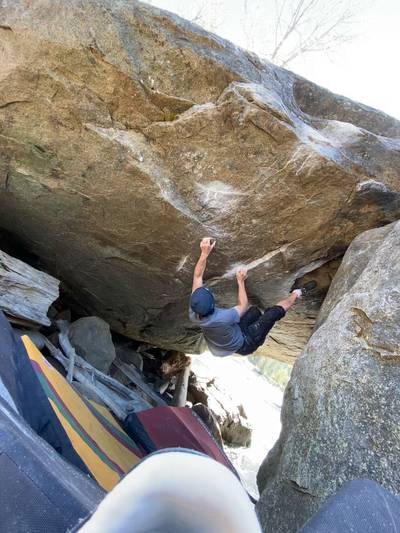 The Current v10, Leavenworth - Beta Video from FreshBoulders