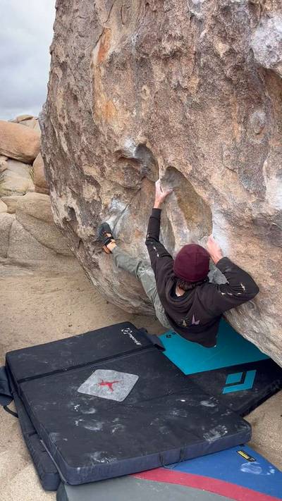 Chuckawalla Sit v6, Joshua Tree - Beta Video from gloveworld