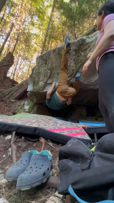 Progression in Backwards Thinking v9, Squamish - Beta Video from dogwaterking007