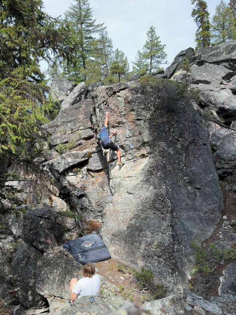 Ricochet v1, Kelowna - Beta Video from lil.z