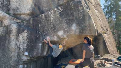 Muddy Waters v10, Squamish - Beta Video from jlam