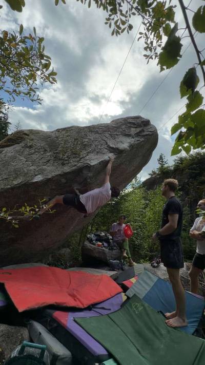 Ivory Tower v9, Squamish - Beta Video from MorganP