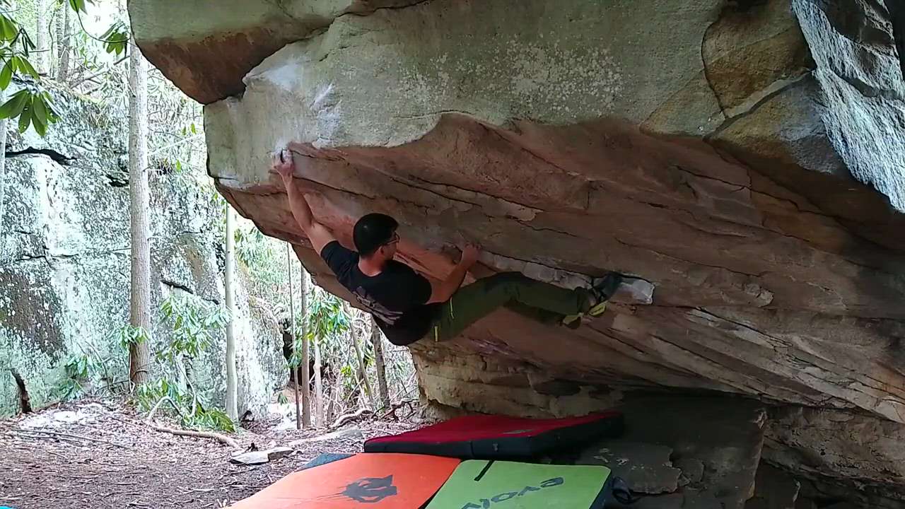 Loarx Rocks The Lorax v10 - The Dries, New River Gorge Bouldering - Watch Beta Videos