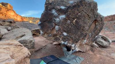 Underwhelmed v6, Moe's Valley - Beta Video from eortiz1