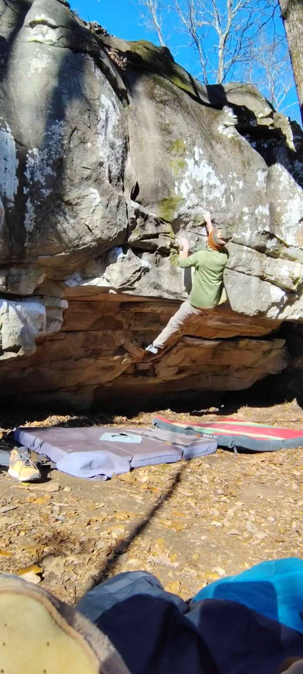 Arc Traverse v3, Hospital Boulders - Beta Video from BrushUrTicks