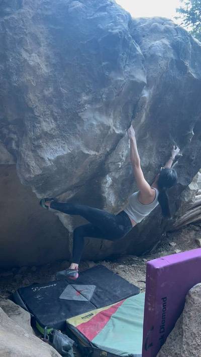 Electric Fence (right) v7, Joe's Valley - Beta Video from joannewuhoo