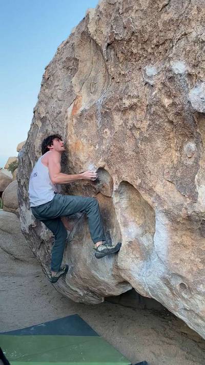 Chuckawalla Sit v6, Joshua Tree - Beta Video from aviv
