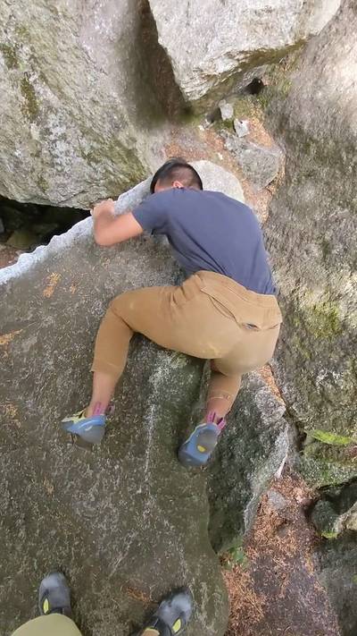 The Coffin v0, Squamish - Beta Video from KingDyno