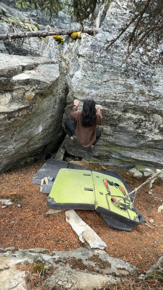 Gimme All Your Lovin' v5, Kelowna - Beta Video from taimichon