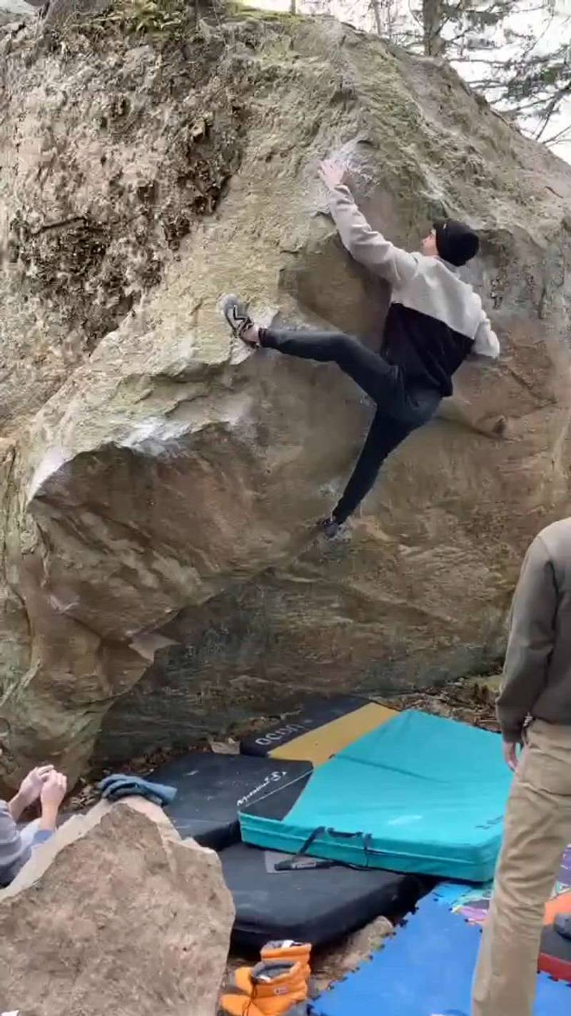 Slapping the Basswood SDS v9, The Nooks - Beta Video from Sheldon