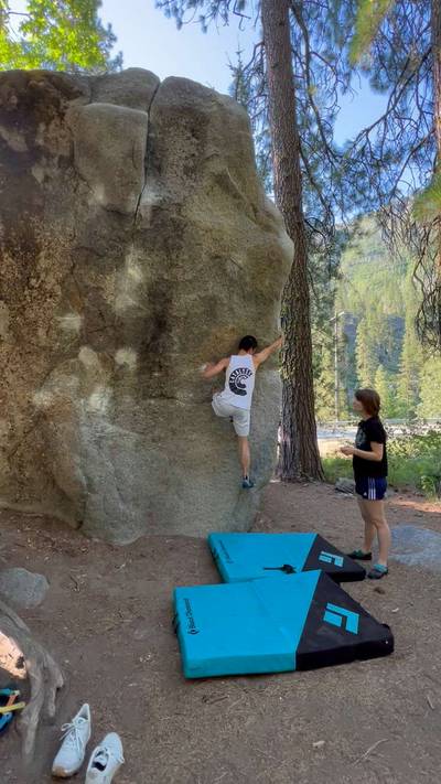 Fridge Right v4, Leavenworth - Beta Video from DanClimb