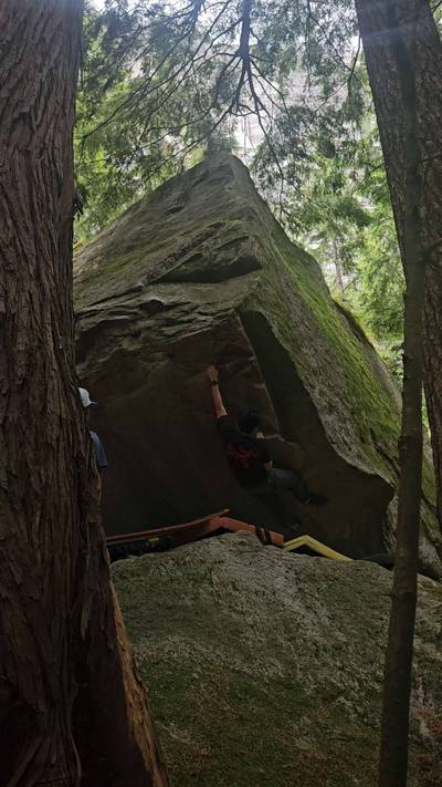 The Hoop Wrangler v5, Squamish - Beta Video from Liam.grip.holds