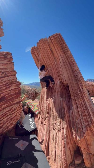 Candy Cane Lane v1, Red Rock - Beta Video from tiffboulderland
