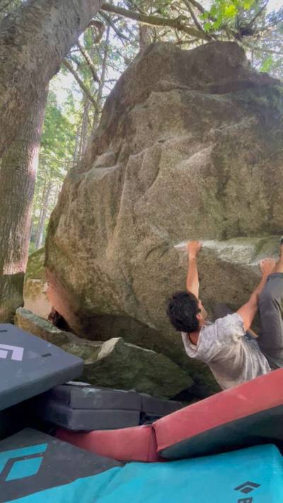 Tyler's Cave Low v4, Squamish - Beta Video from carlyb