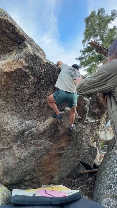 Hard to Phantom Sit v6, Lake Tahoe - Beta Video from austinclimbsweird
