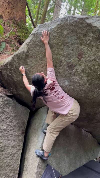 Roof Crack Left v0, Index - Beta Video from Puddingcc