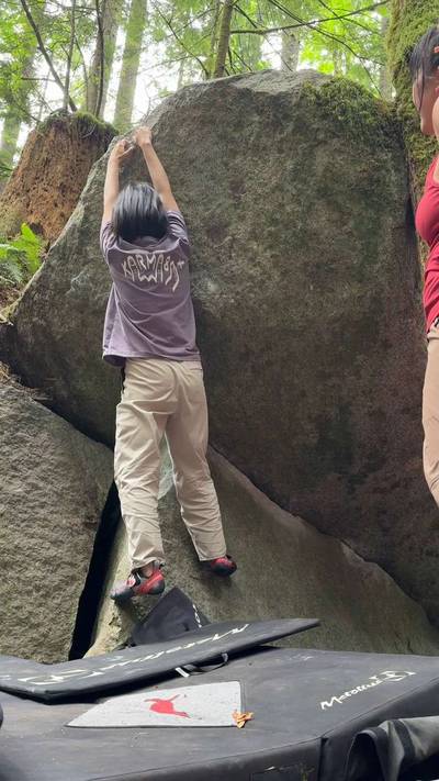 Roof Crack Left v0, Index - Beta Video from milee