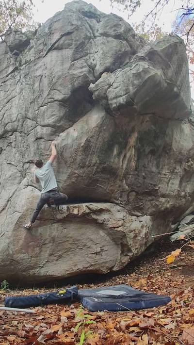 Savage Problem v5, Hospital Boulders - Beta Video from Stephen_Lamb