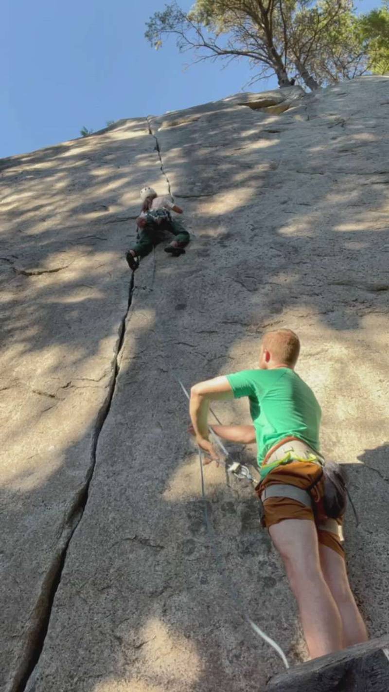 The Zip 5.10a, Squamish - Beta Video from granitejannet