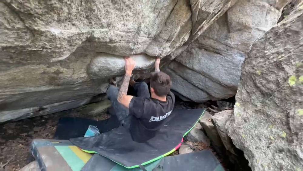 Snowball Low Start v8, Little Cottonwood Canyon - Beta Video from rileylundquist