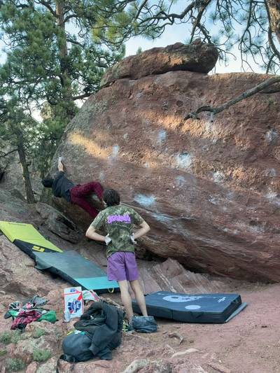 R-L Red Wall Traverse v7, Flagstaff Mountain, CO - Beta Video from ian.climbs