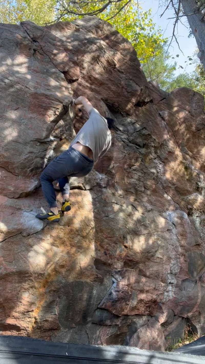 Cruxifiction v5, Calabogie - Beta Video from LouisPcan