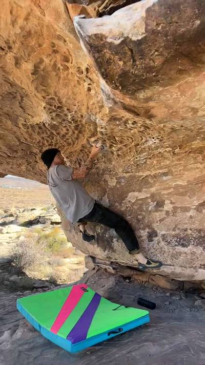 Toadstool Traverse v5, Moe's Valley - Beta Video from AustonIvison