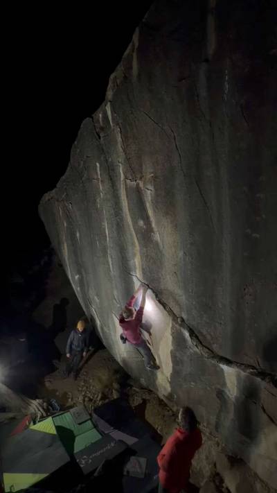 The Wind Below v8, Joe's Valley - Beta Video from griffin.climbs