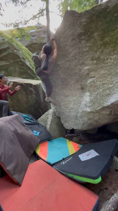 The Golden Bowl Stand v4, Squamish - Beta Video from littlebox.climbs
