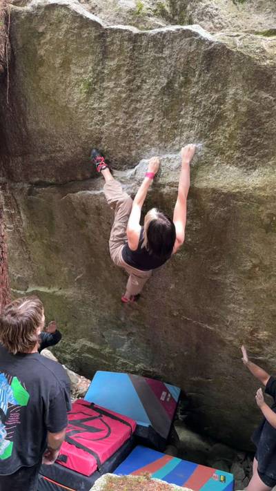 Nefarious v1, Squamish - Beta Video from bloomin