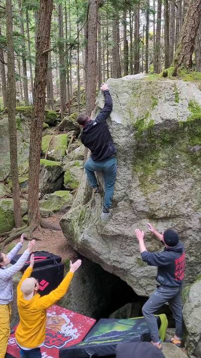 Doubt v5, Squamish - Beta Video from CarsonClimbs