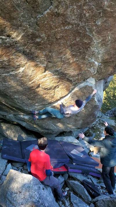 Scarface v5, Fraser Valley - Beta Video from CarsonClimbs