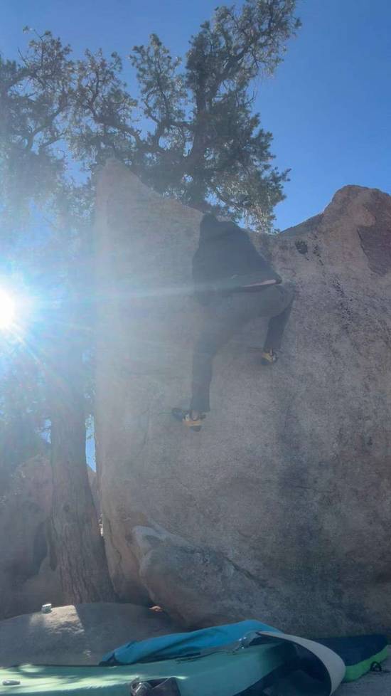 Lip Service v2, Joshua Tree - Beta Video from rh0bot