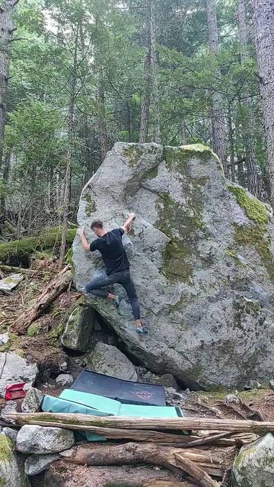 Dealer v0, Squamish - Beta Video from AlexCouret