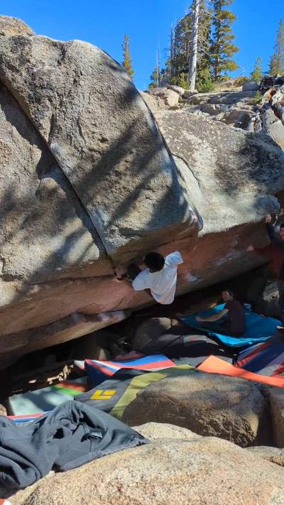 Amazing Gift v8, Lake Tahoe - Beta Video from dankyclimbs