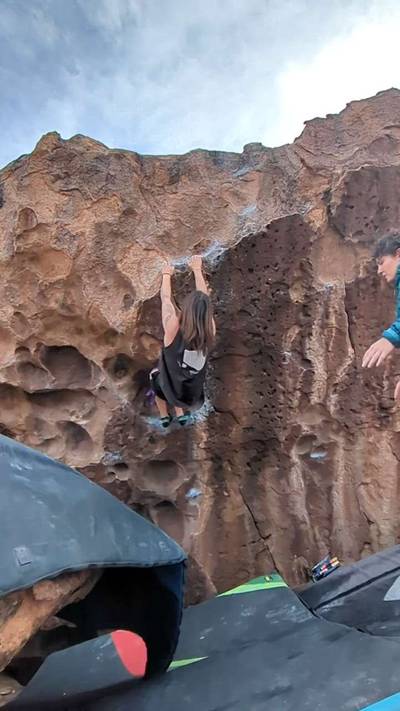 Two Birds v5, Hueco Tanks - Beta Video from northofem