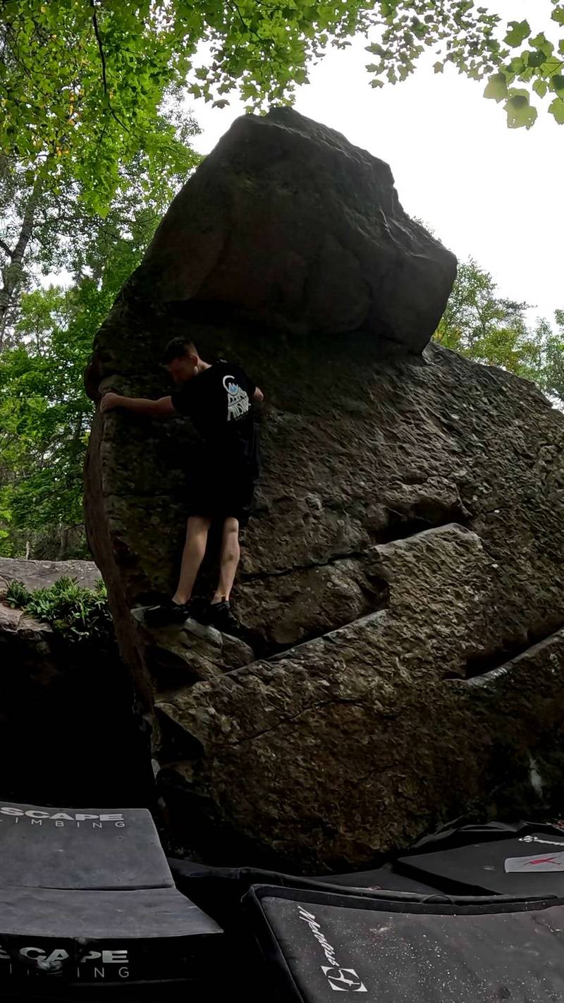 Magic Mushroom v4, The Nooks - Beta Video from ClimbingCucumber