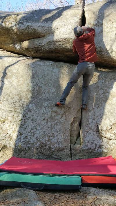 Gaping Crack v0, Boat Rock - Beta Video from GrandpaRick