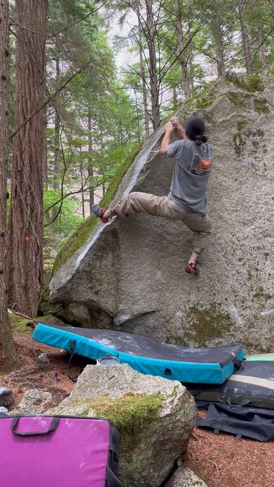 Pyramid Arete v6, Squamish - Beta Video from seanvanderluit