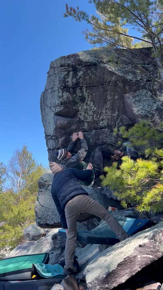 Sunny & 60's v4, Devil's Lake - Beta Video from matte_esse